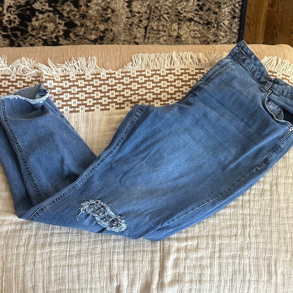 True Craft patched roll cuff  size 22 W Blue Distressed Women Jeans